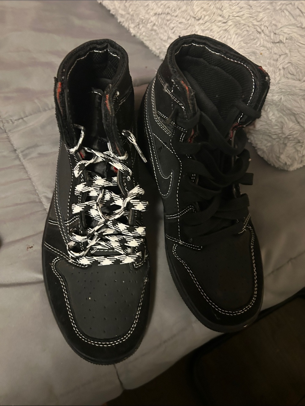 Nike Men’s Black High-Top Sneakers with White Accent Laces